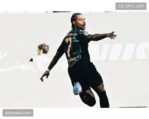 格纳布里高位抢断撕开防线，本赛季关键战中射门效率提升明显